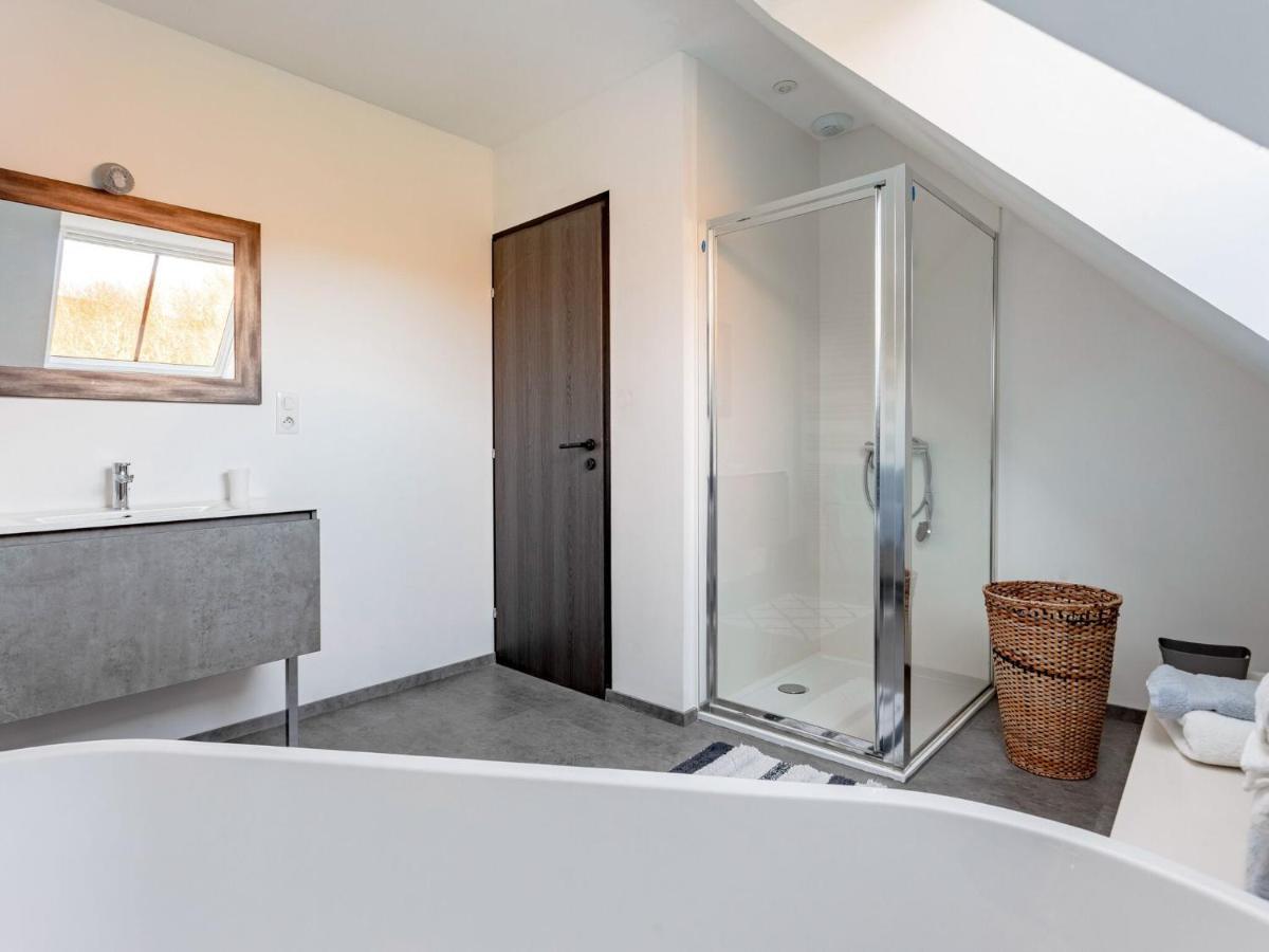 Vintage Holiday Home In Escalles With Garden Luaran gambar